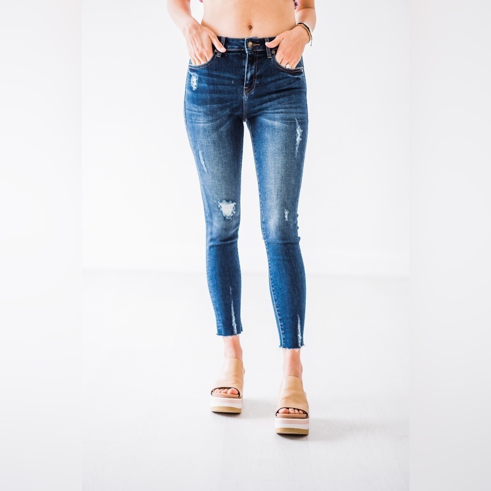 Rubies and Honey - Dark Wash - Skinny Jeans - Picture 4 of 11